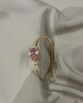 A Y R A pink clasp bangle
