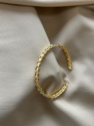 Plaited bangle