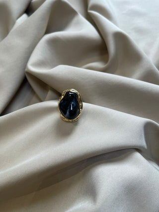Heba black ring