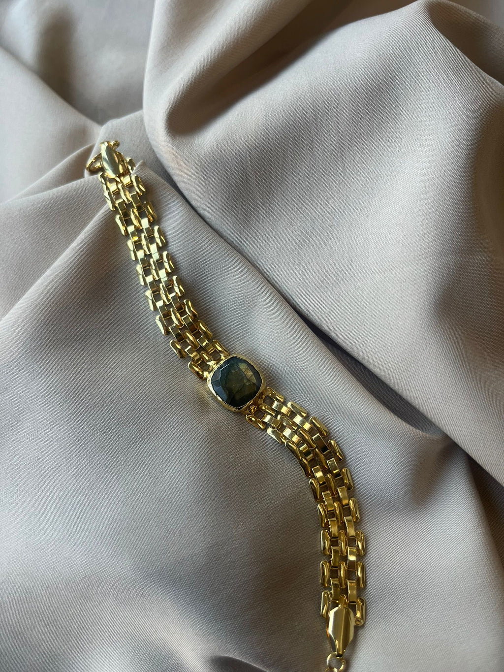 Labrodite chunky chain bracelet