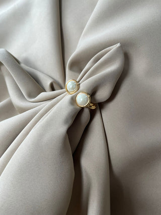 Double stone pearl ring