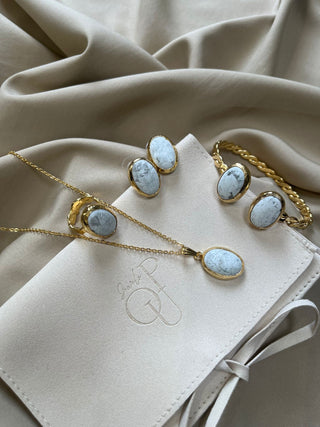 Snow White textured stone set of 4