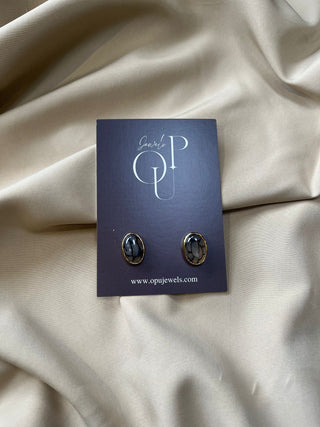 Akik abstract earrings